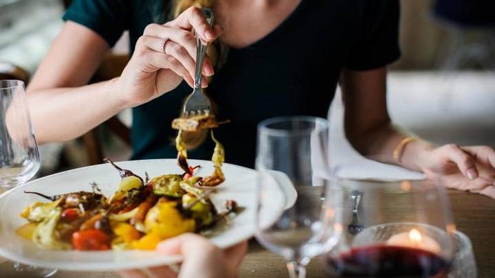 Genießen Sie Eine Moderne Französisch Kochen Lektion Und Essen Mit Einem Pariser In Ihrem Haus Geniesen Sie Eine Moderne Franzosisch Kochen Lektion Und Essen Mit Einem Pariser In Ihrem Haus