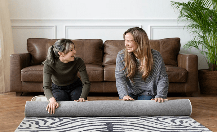 One Word: Round Rugs – How to Style Round Rugs in Your Home Screenshot 3