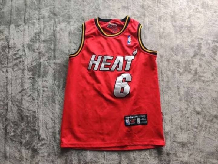 Youth LeBron James Jersey: A Must-Have for Every Young Basketball Fan youth lebron james jersey1