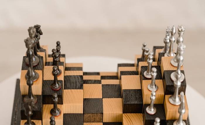 Metal Chess Sets Unplugged: Entertaining Your Mind and Time Metal Chess Sets Unplugged Entertaining Your Mind and Time