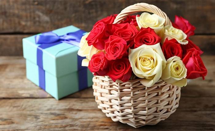 Celebrate Sibling Love: 20 Flower and Gift Ideas to Send to India hffh